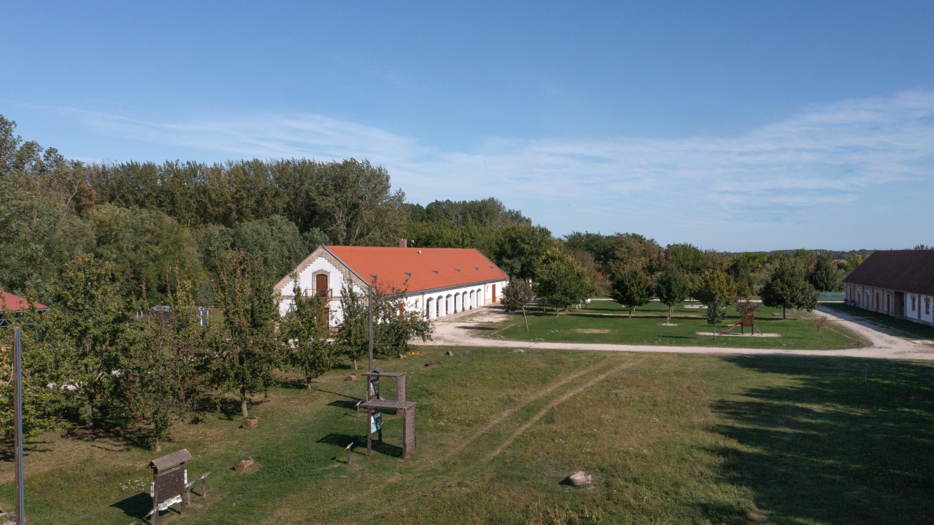 Lászlómajor © Pakai Péter